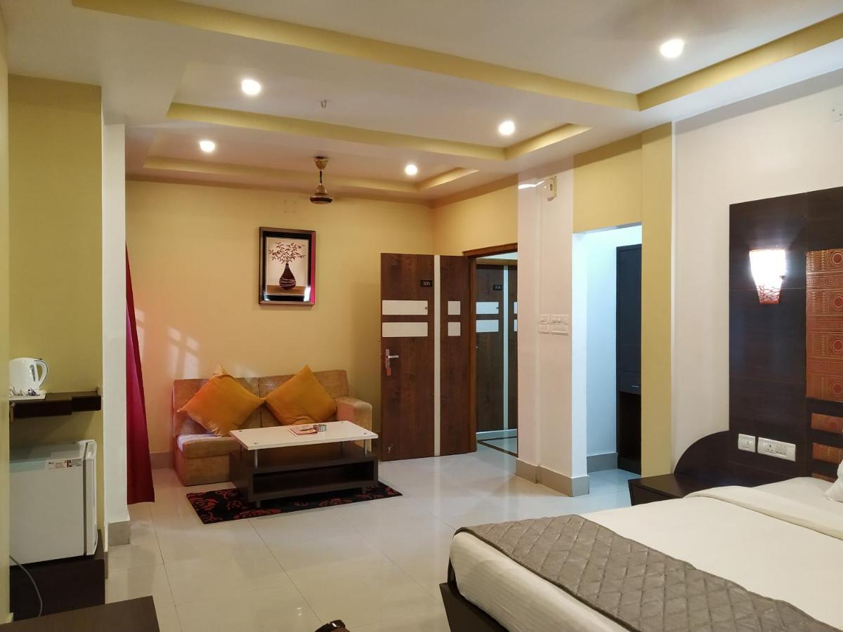 Hotel Sc Continental Itānagar Exterior foto