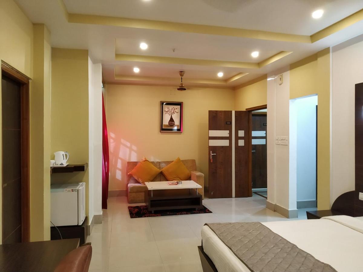 Hotel Sc Continental Itānagar Exterior foto